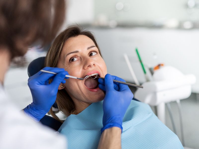 sintomas, causas y tratamiento para la periodontitis